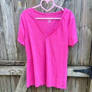 Old Navy Bright Pink V-Neck Tee